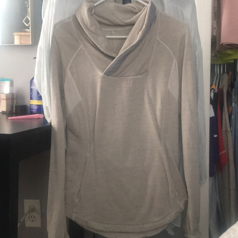 COPY - Lululemon cowl neck long sleeve